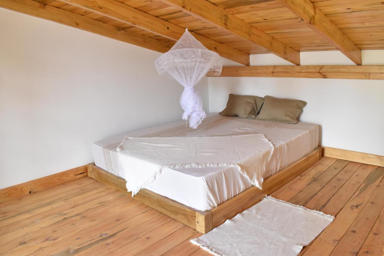 דירות ארושה Tiny House With Amazing View מראה חיצוני תמונה